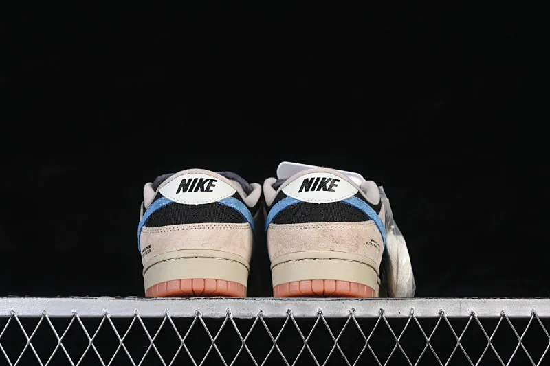 All categories Nk SB Dunk series Nk SB Dunk Low low-top sneakers Nike SB Dunk Low khaki black and blue hook low-top casual sneakers HJ0367-200